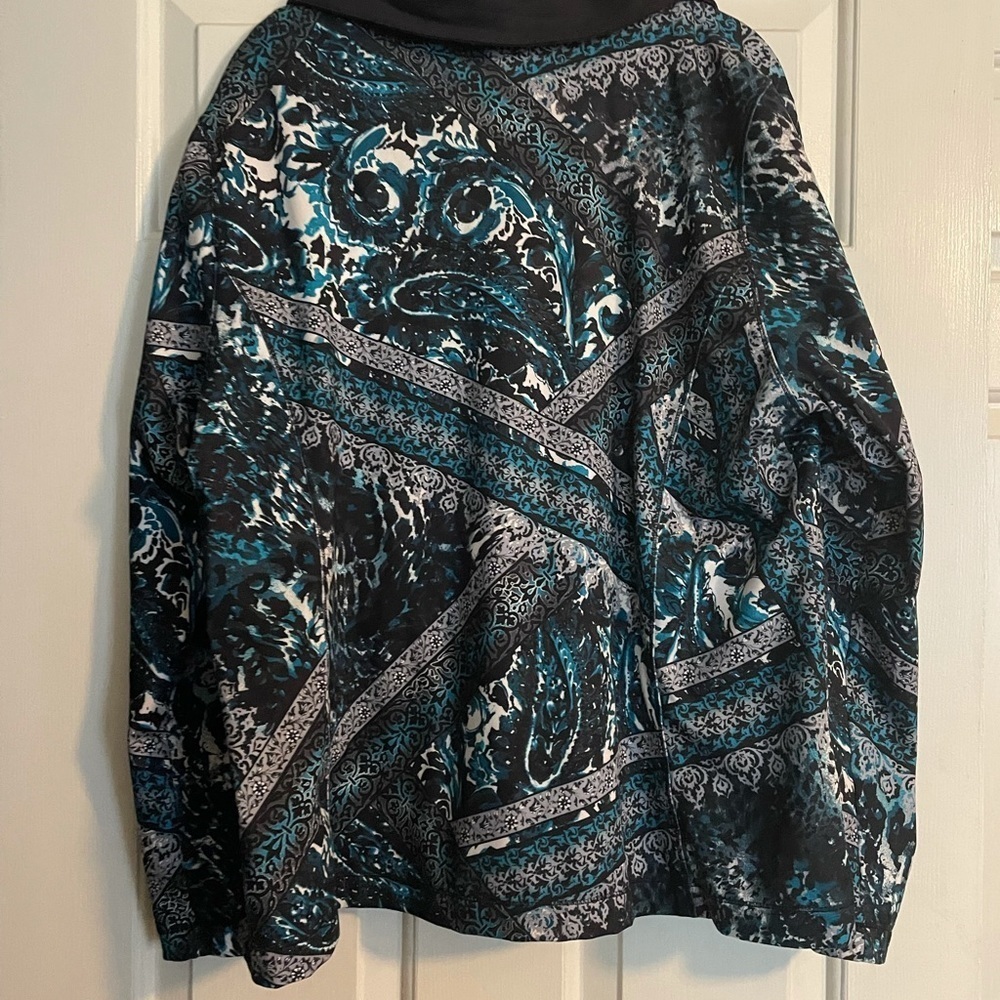 JM Collection Jacket - Picture 2 of 3